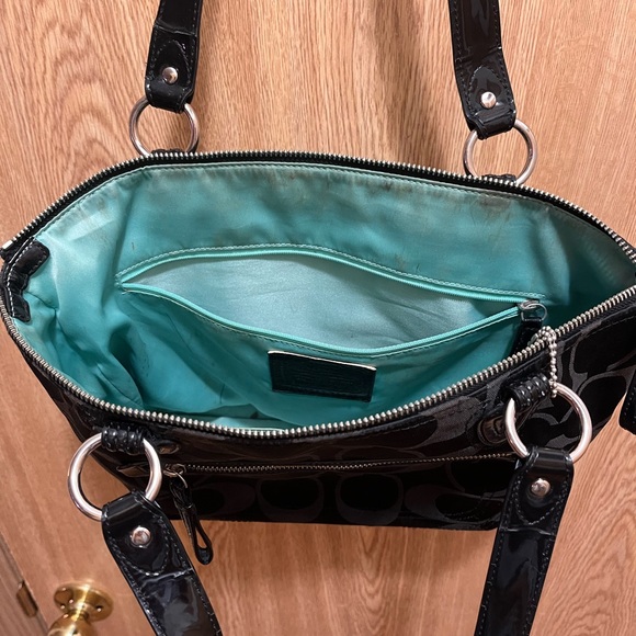 Coach Black Signature Shoulder Bag - Picture 2 of 7